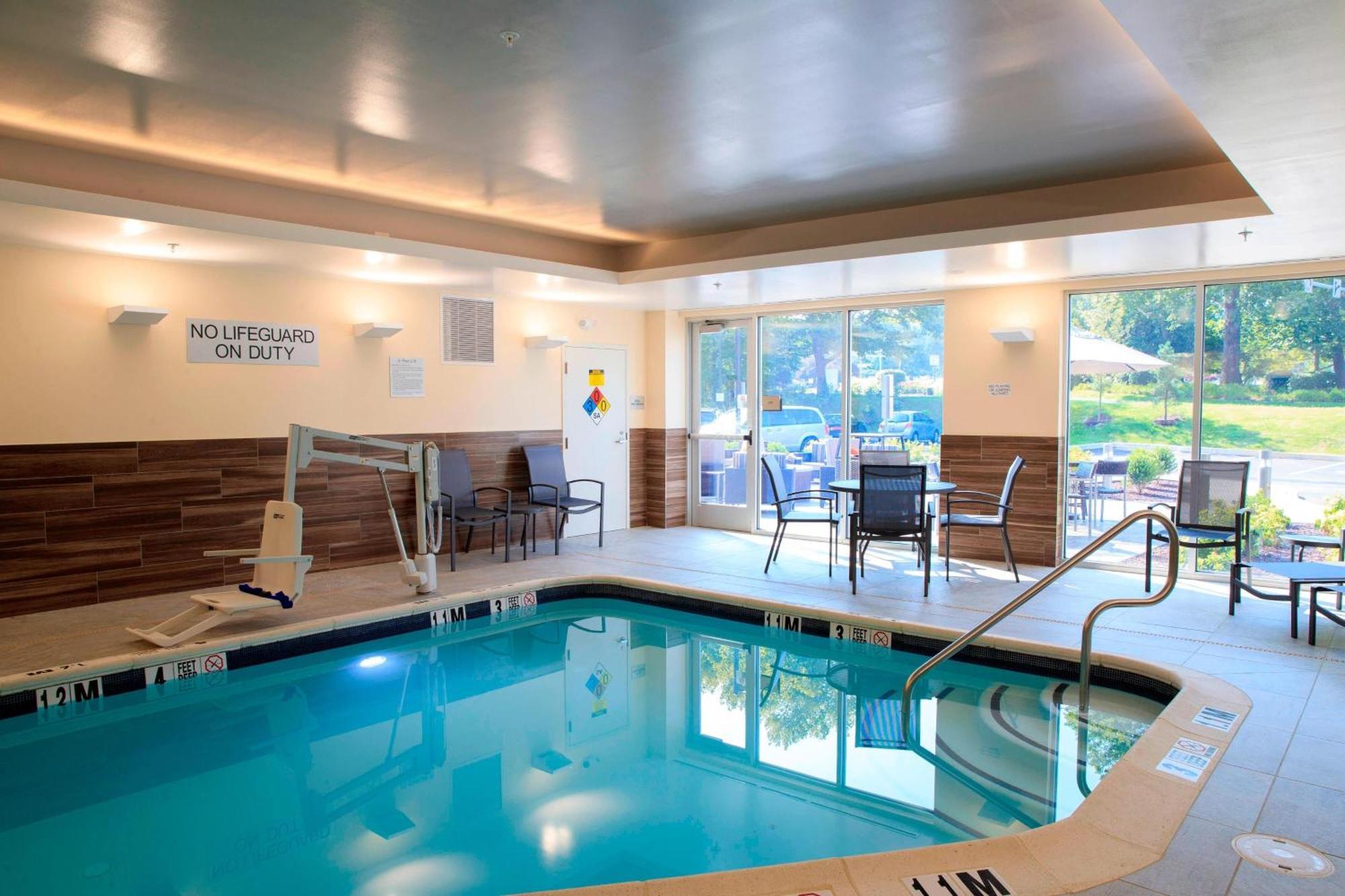 Fairfield Inn & Suites By Marriott Philadelphia Valley Forge/Great Valley Berwyn Eksteriør billede