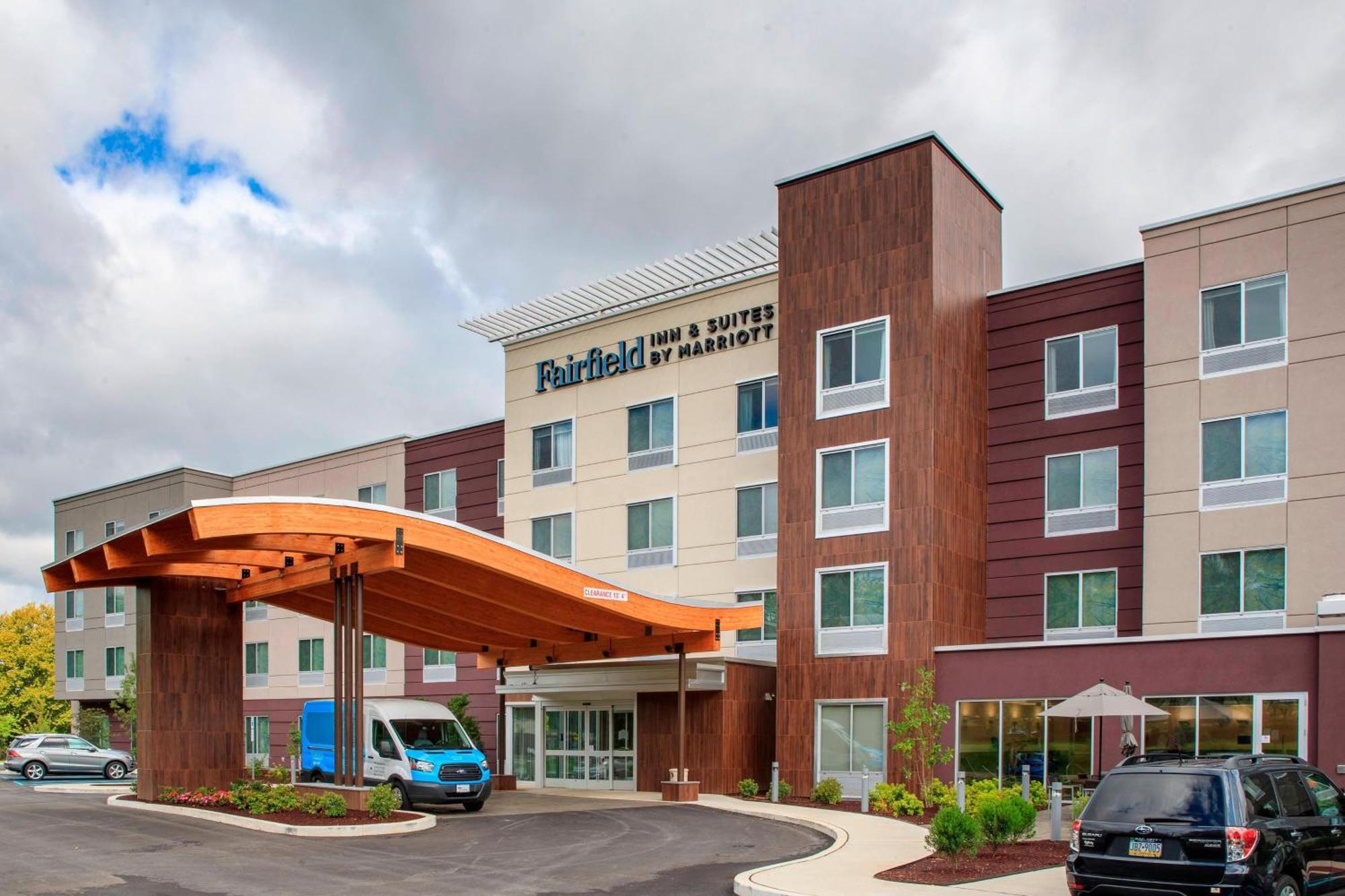 Fairfield Inn & Suites By Marriott Philadelphia Valley Forge/Great Valley Berwyn Eksteriør billede